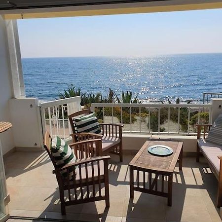 Front Mer - Sublime Appartement Moderne Et Confortable Estepona Eksteriør bilde