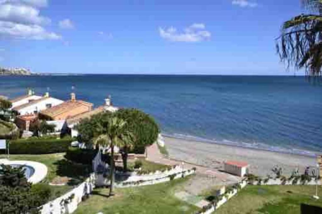 Front Mer - Sublime Appartement Moderne Et Confortable Estepona Eksteriør bilde